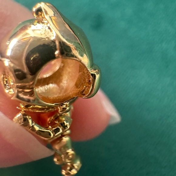 NWOT PANDORA x Star Wars Retired Droid C3PO Charm 769244C01 - Picture 8 of 14